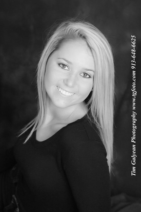 Shawnee,Mission,South,West,Northwest,East,senior,portraits,pictures